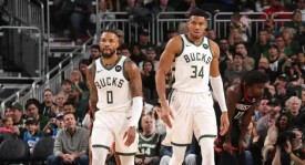 哈里伯顿伤情恢复进展：球迷期待，球队支持，励志故事分享